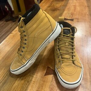 Vans Men's Leather Buttercream/Mustard High-Top Sneakers